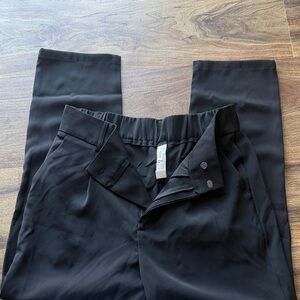 Halara Women’s straight leg cropped pants